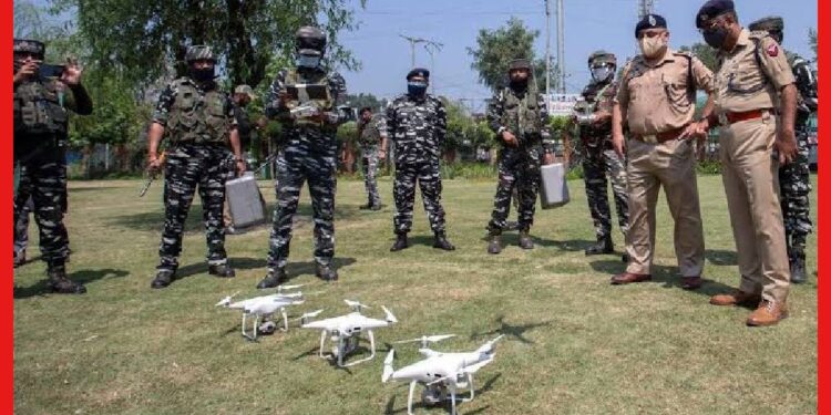 Drone in India Border: পাকিস্তানের ছলচাতুরি শেষ! সীমান্তে পাঠানো ড্রোন জব্দ করবে ভারত, তৈরি বিশেষ ল্যাব