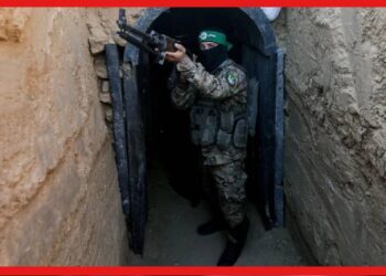 Israel-Hamas War: সুড়ঙ্গের মধ্যে ঘাপটি মেরে হামাস নেতা, জল ঢোকাচ্ছে ইসরায়েল!