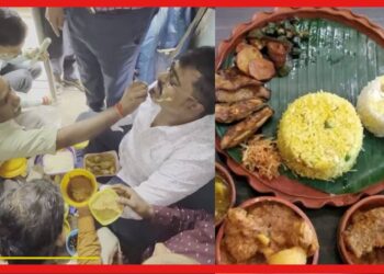 Aiburo Bhaat on Train: লোকাল ট্রেনের মেঝেতে আইবুড়ো ভাত! সহযাত্রীদের দুর্দান্ত উদ্যোগ