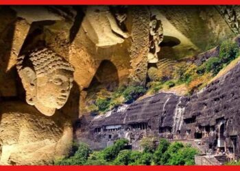 Ellora Caves Mystery: এই গুহা দিয়ে অন্য পৃথিবীর রাস্তা, রহস্যময় মন্দির! গেলে মাথা ঘুরে যাবে