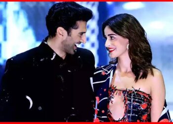 Bollywood: ক্যামেরার সামনেই কেঁদে ফেললেন অনন্যা? বিচ্ছেদের পর এ কী হাল নায়িকার!