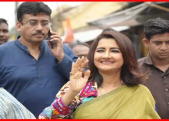 Rachna Banerjee: জ্যোতিষে বিশ্বাসী রচনা! পরেন পাঁচ পাঁচটি আংটি, কোন পাথর কিসের জন্য?