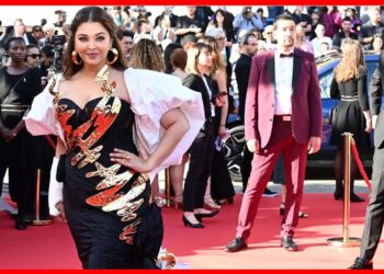Cannes 2024: বয়স নাকি ৫০! ভাঙা হাতেই কানের লাল গালিচায় ম্যাজিক দেখালেন ঐশ্বর্য