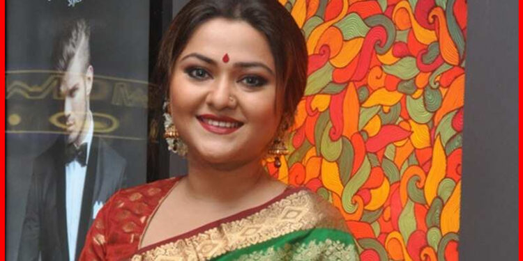 Koneenica Banerjee: বরের আগের পক্ষে ছেলেকে কনীনিকা আগলে রেখেছেন, দ্রোণের সঙ্গে অভিনেত্রীর সম্পর্ক কেমন?