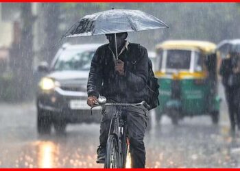 Weather update: ঝড়ো হাওয়া সঙ্গে বৃষ্টির দাপট চলবে মঙ্গলবার পর্যন্ত, আবহাওয়া খারাপ দক্ষিণবঙ্গে
