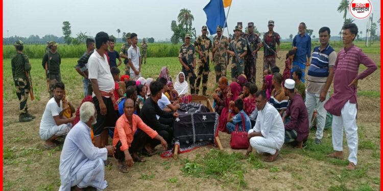 India-Bangladesh Border: ফের মানবিক বিএসএফ ও বিজিবি, সীমান্তে মৃতের শেষ দর্শন পরিজনদের