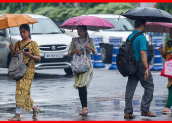 Weather update: শনিবার থেকেই আবহাওয়ার বদল, বঙ্গোপসাগরে ঘনীভূত নিম্নচাপ