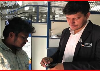 Special Ticket Checking: সাবধান! শিয়ালদহ সহ বিভিন্ন শাখায় স্পেশাল চেকিং শুরু, চলন্ত ট্রেনে শয়ে শয়ে টিকিট পরীক্ষক