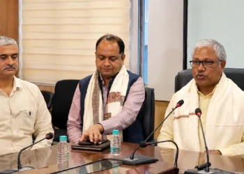 West Bengal School Curriculum review meeting discussing syllabus changes, school uniforms, curriculum planning and teachers' role in census duty under the state education department.