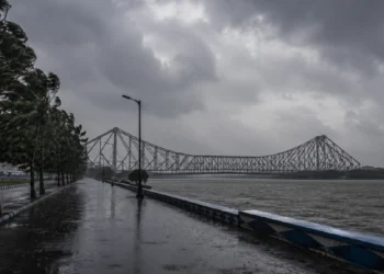 Low Pressure Rainfall West Bengal brings heavy rain and stormy weather across Kolkata and South Bengal