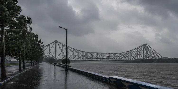 Low Pressure Rainfall West Bengal brings heavy rain and stormy weather across Kolkata and South Bengal