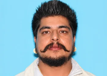 Nitish Kaushal Arrest – Representative image of FBI officers during the arrest operation near the Canada border involving Indian-origin gangster Nitish Kaushal.