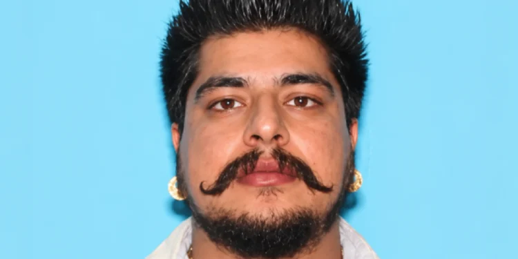 Nitish Kaushal Arrest – Representative image of FBI officers during the arrest operation near the Canada border involving Indian-origin gangster Nitish Kaushal.