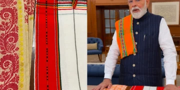 National Handloom Day 2026 message by PM Modi encouraging citizens to support Indian handloom products and local weavers