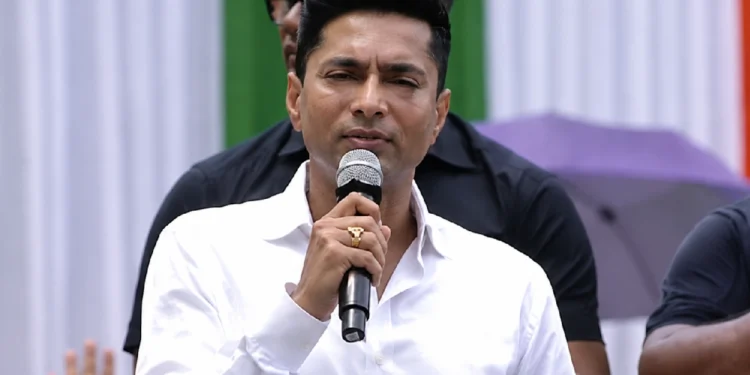 Abhishek Banerjee Foreign Travel Case: Abhishek Banerjee during a public appearance as the Supreme Court directs the Calcutta High Court to decide his plea seeking permission to travel abroad for eye treatment within one week.