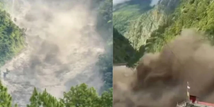 Nepal Flash Flood leaves 32 Kolkata tourists missing near Nepal-Tibet border