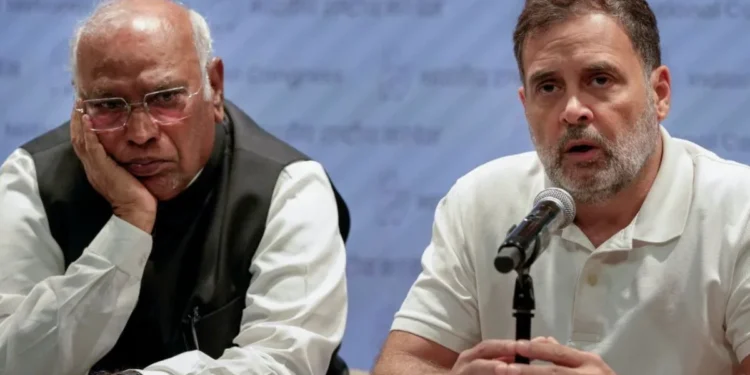 Rahul Gandhi Independence Day: Rahul Gandhi and Mallikarjun Kharge absent from Independence Day celebrations