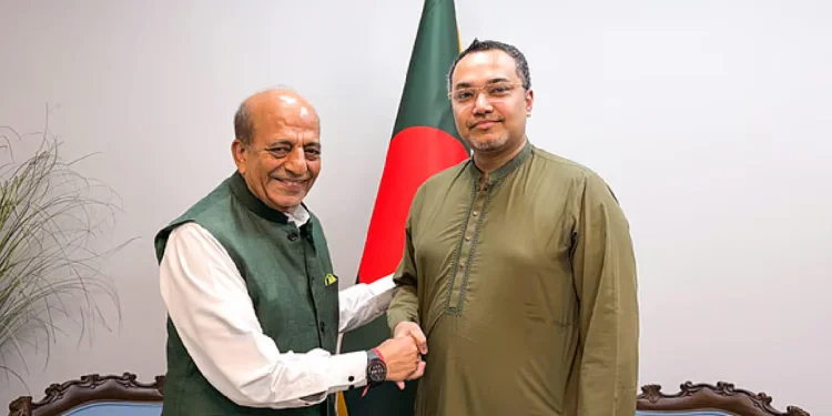 Mahdi Amin India Bangladesh Relations meeting with Indian High Commissioner Dinesh Trivedi in Dhaka
