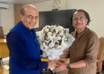 India Bangladesh Relations: Dinesh Trivedi holds meetings with Bangladesh officials in Dhaka