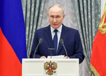 Putin Russia Election results showing United Russia winning 355 Duma seats